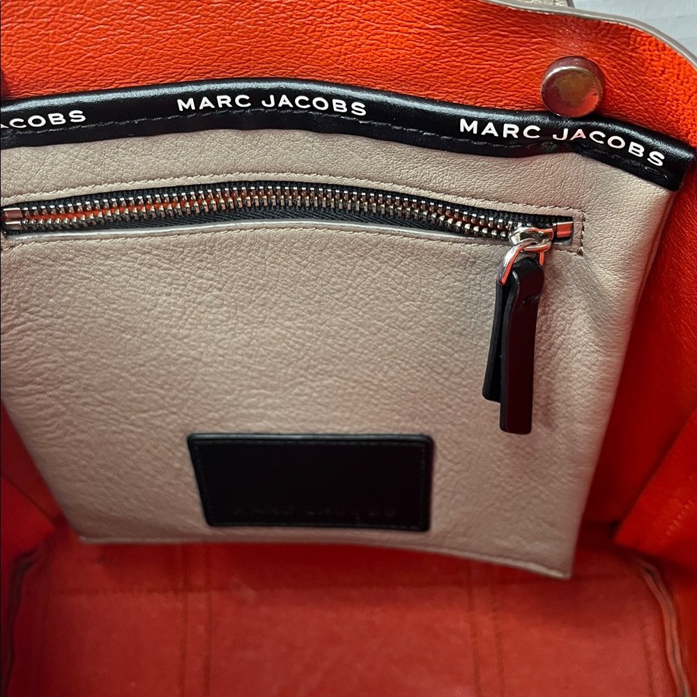Marc Jacobs Taupe Tote Bag - Picture 9 of 14